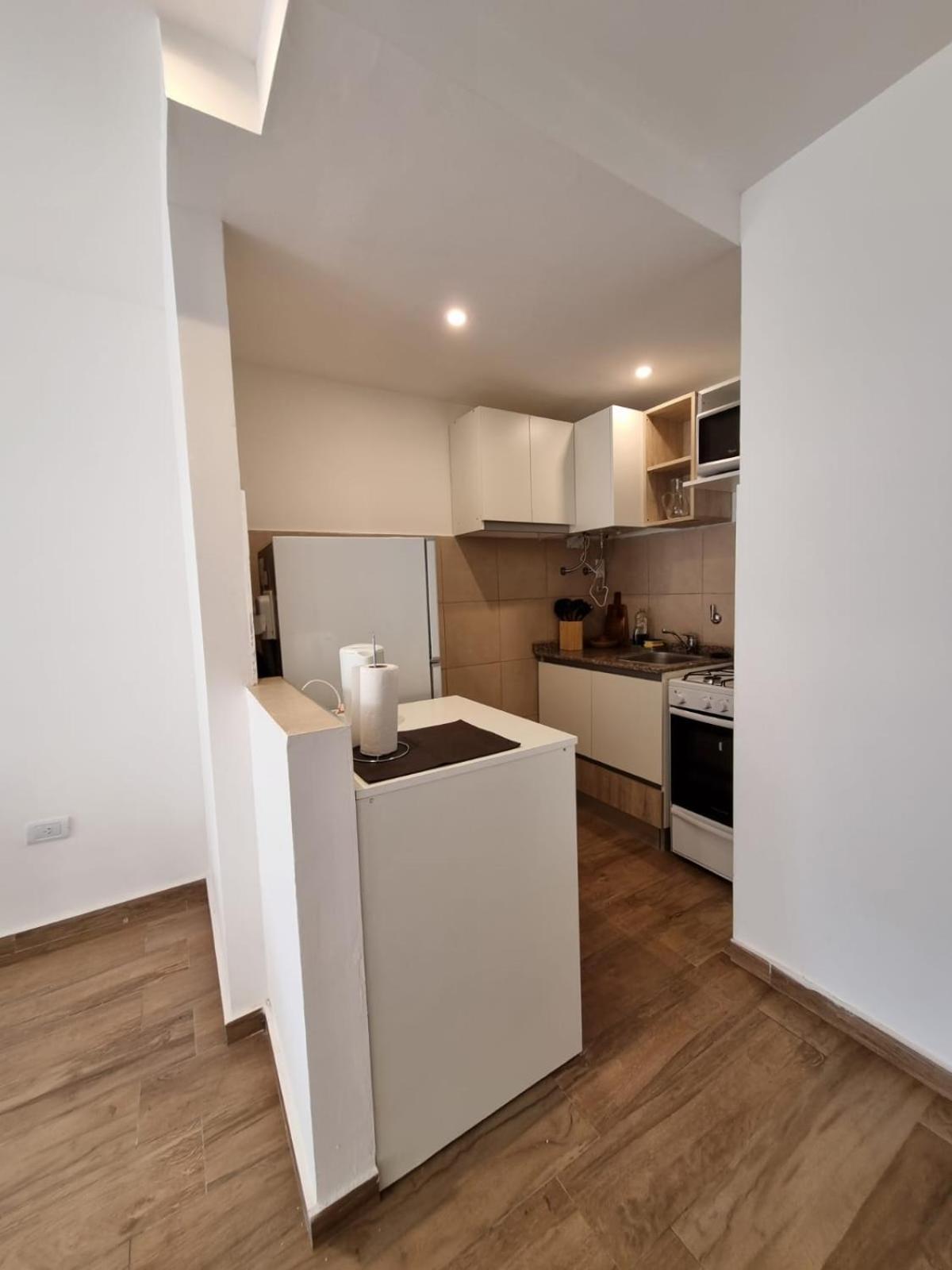 Departamento A Metros De Bv.orono